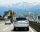 ハリアー 富山市内の国道8号線