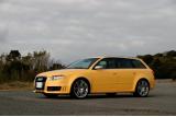 �A�E�f�B RS4 �T�C�h