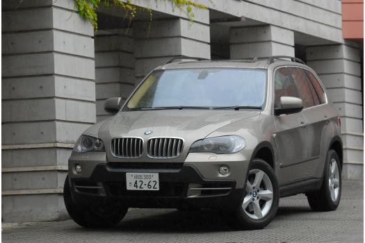 BMW X5 試乗記】BMWらしい俊敏な走りと高級感をプラスした新型BMW X5 ::