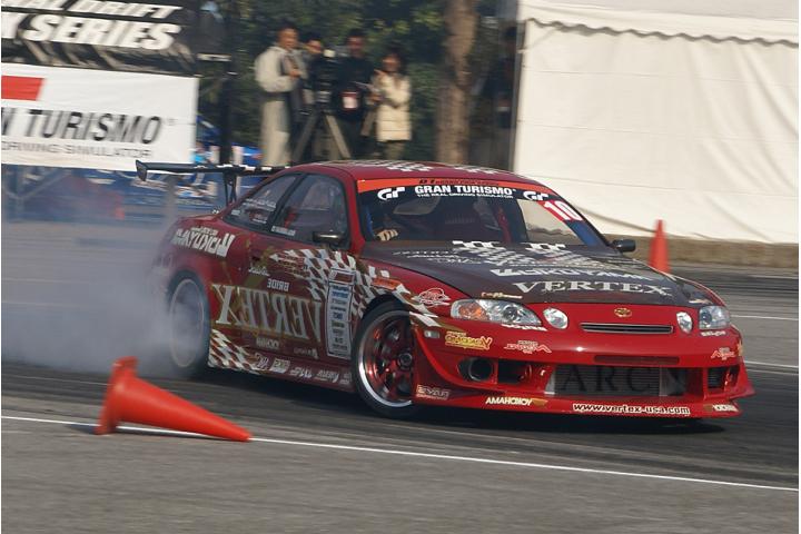 \u201dハマのドリフター\u201d上野 高広選手の30ソアラ(画像)