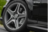 �����Z�f�X�E�x���c C63AMG 18�C���`�^�C��