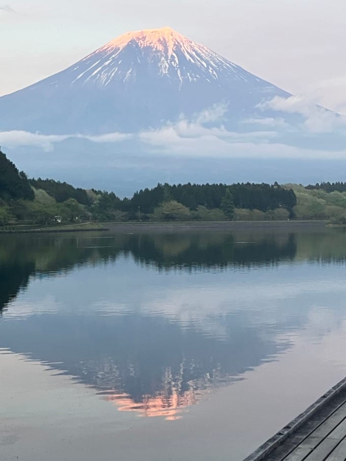 富士山が見えるカーライフ01