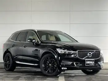 ボルボ ＸＣ６０ D4 AWD インスクリプション