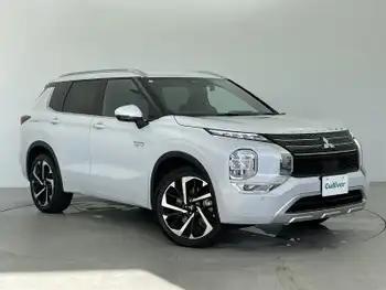 三菱 アウトランダー ＰＨＥＶ P BOSEサウンド 純正ナビ 純正20AW ETC2.0