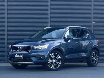 ボルボ ＸＣ４０ B4 AWD インスクリプション