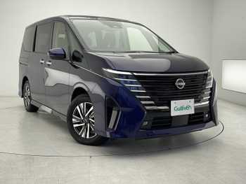 日産 セレナ ハイウェイスター V アラウンドビューモニター　ワイヤレス充電