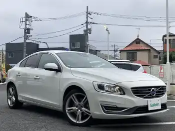 ボルボ Ｓ６０ T5 SE レザーシート  純正ナビ　