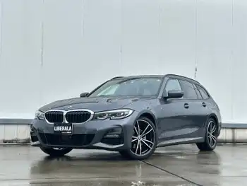 ＢＭＷ ３２０ｄ xDrive ツーリング Mスポーツ