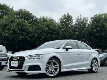 アウディ Ａ３ セダン 30TFSI スポーツ