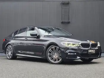 ＢＭＷ ５２３ｄ Mスポーツ インテリセーフティ　ACC 　純正ナビ