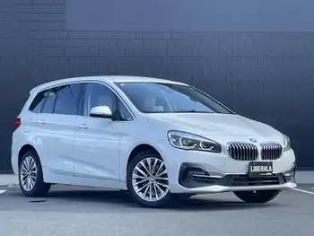 ＢＭＷ ２１８ｄ グランツアラー ラグジュアリー