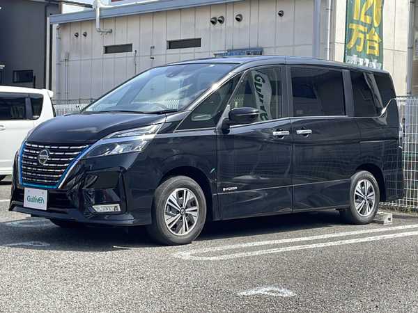 日産 セレナ