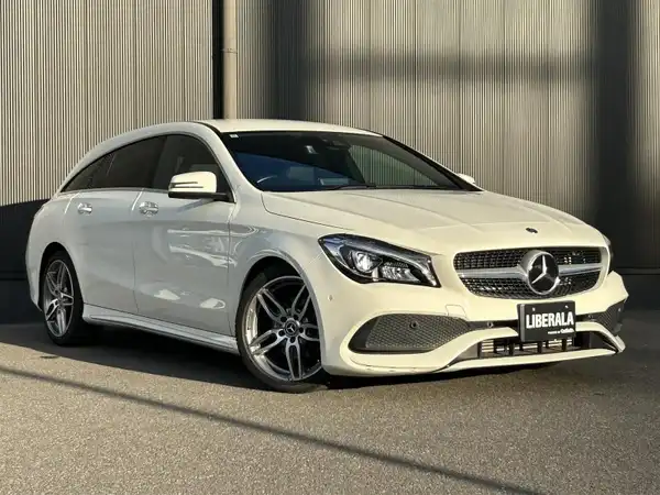 メルセデス・ベンツ ＣＬＡ１８０