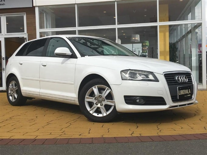 アウディ Ａ３ スポーツバック １．４ ＴＦＳＩ（ディーラー車）入荷しました