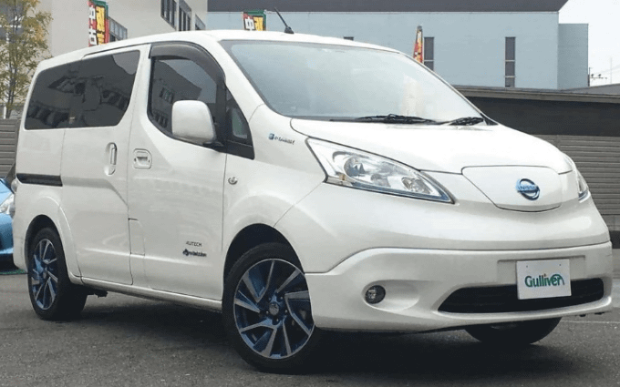 ｅ－ＮＶ２００ワゴン入荷致しました！ ｅ－ＮＶ２００ワゴン