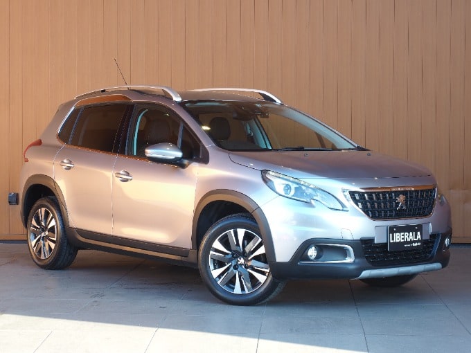 お車のご紹介！PEUGEOT 2008