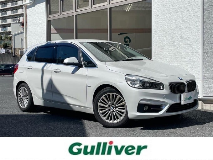 中古車入荷情報！！'17 ＢＭＷ ２１８ｄ xDriveアクティブツアラーラグジュアリー