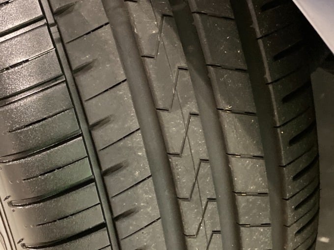 タイヤの溝