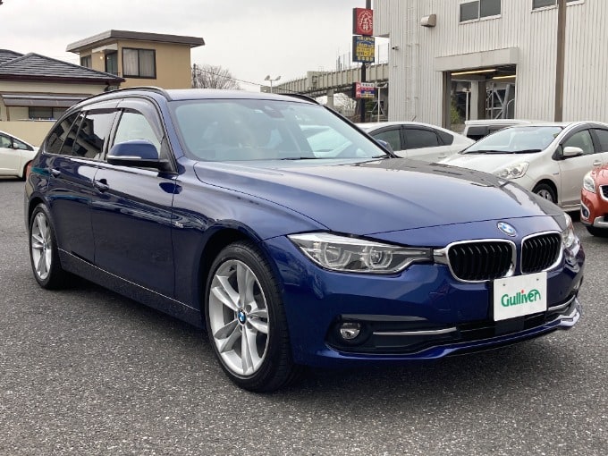 新着車両！！！　BMW320iツーリング　xDriveスポーツ