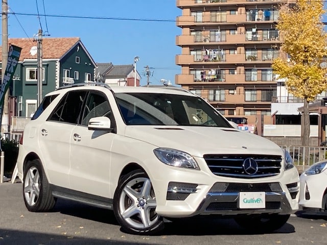 '15 Ｍ・ベンツ ＭＬ３５０ ブルーテック ４マチック入庫しました！