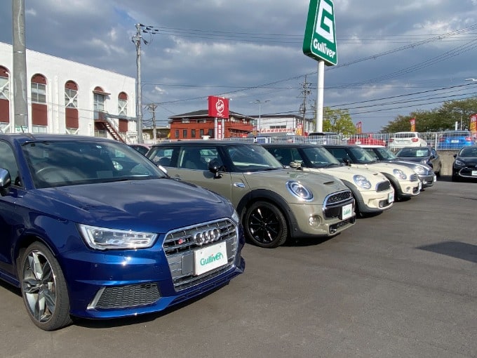 輸入車コーナーが増えています♪