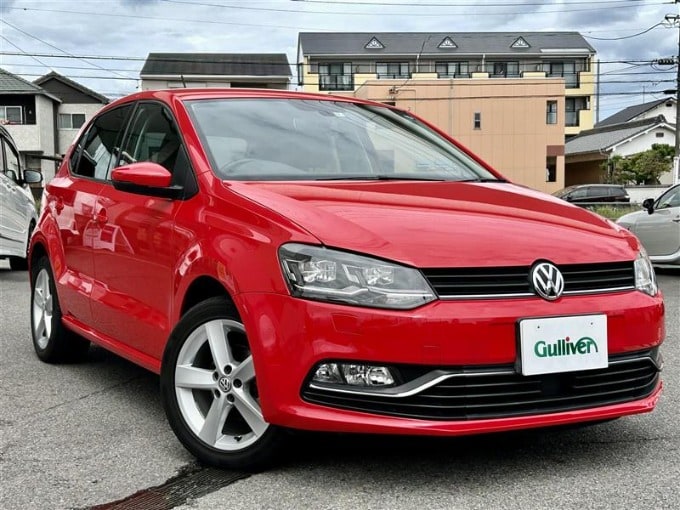 ☆ 岡崎市 中古車入荷情報 ★ H28年式 VW ポロ TSIハイライン(ディーラー車)