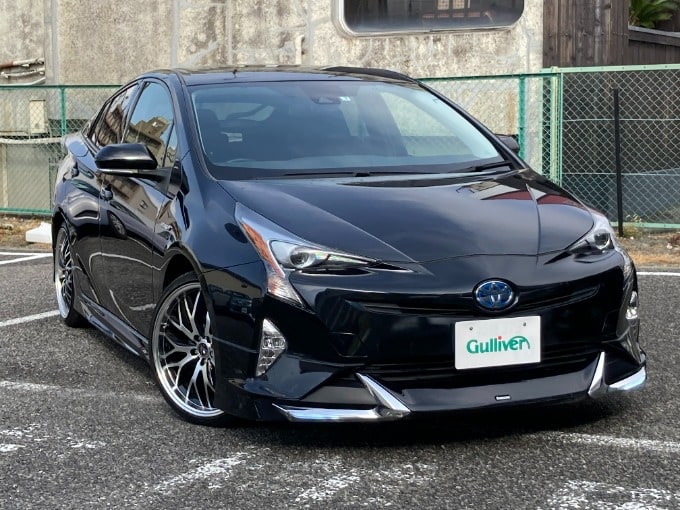 ☆中古車入荷情報☆　　TOYOTA  PRIUS  H29  S 