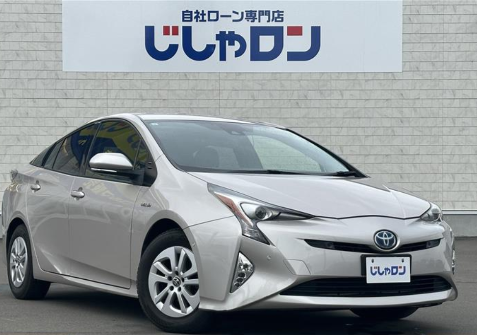 トヨタの燃費最強の車を入荷いたしました！