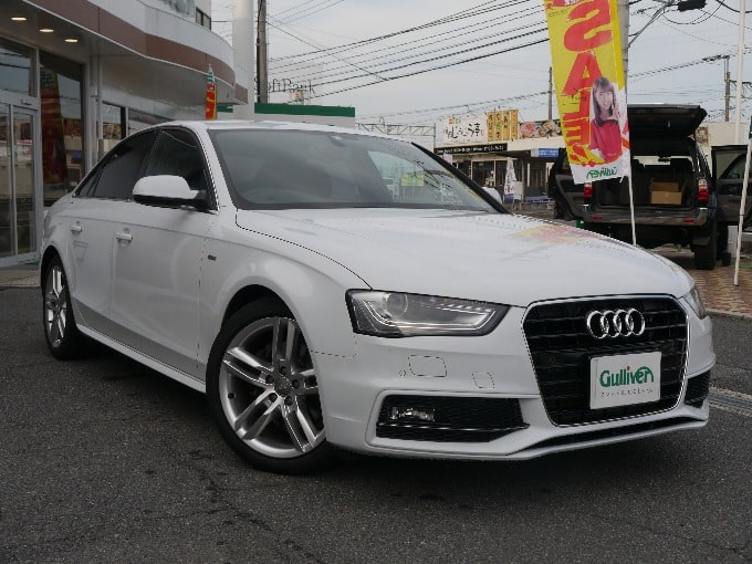 ★☆ Audi A4 2.0TFSI S-line package 入荷しました ☆★