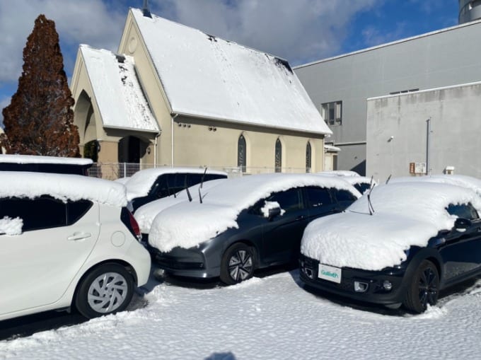 【ガリバー伊賀上野店】雪の中、元気に営業中です！