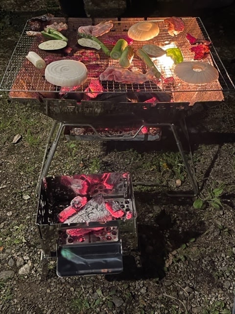 お庭でBBQ!!