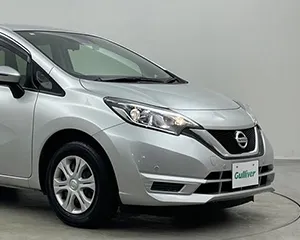 日産 ノート X