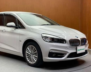 ＢＭＷ ２１８ｄ グランツアラー ラグジュアリー