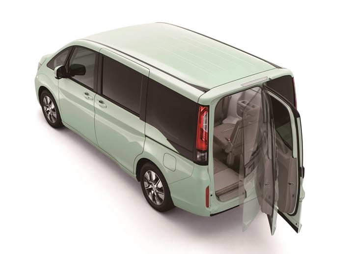 ホンダ ステップワゴン 1 5lターボとわくわくゲートで個性を主張 ガリバーの15年新車購入ガイド ホンダ ステップワゴン 1 5lターボとわくわくゲートで個性を主張 ガリバーの15年新車購入ガイド