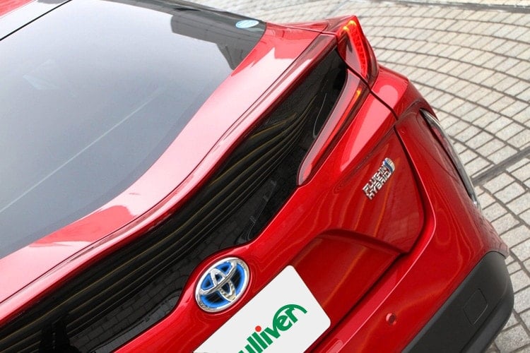 トヨタ プリウス Phv Vs 日産リーフ徹底比較 優れた電気自動車はどっち