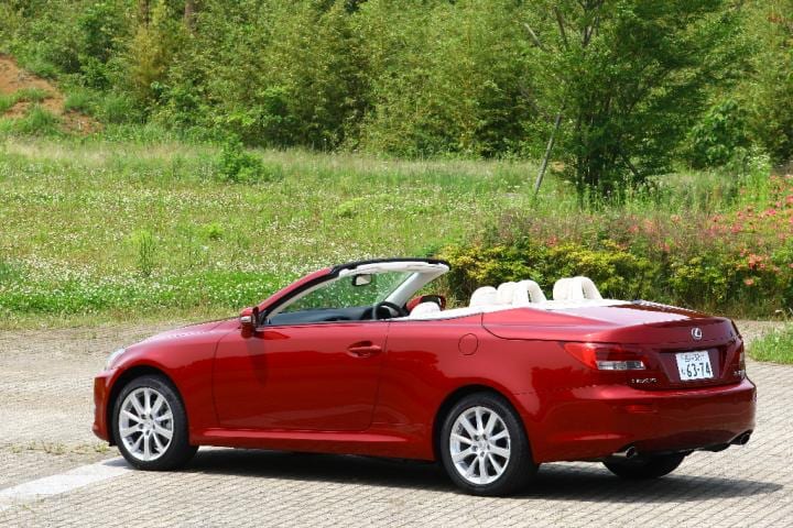 レクサスis250c Vs Bmw 335iカブリオレ徹底対決 試乗比較