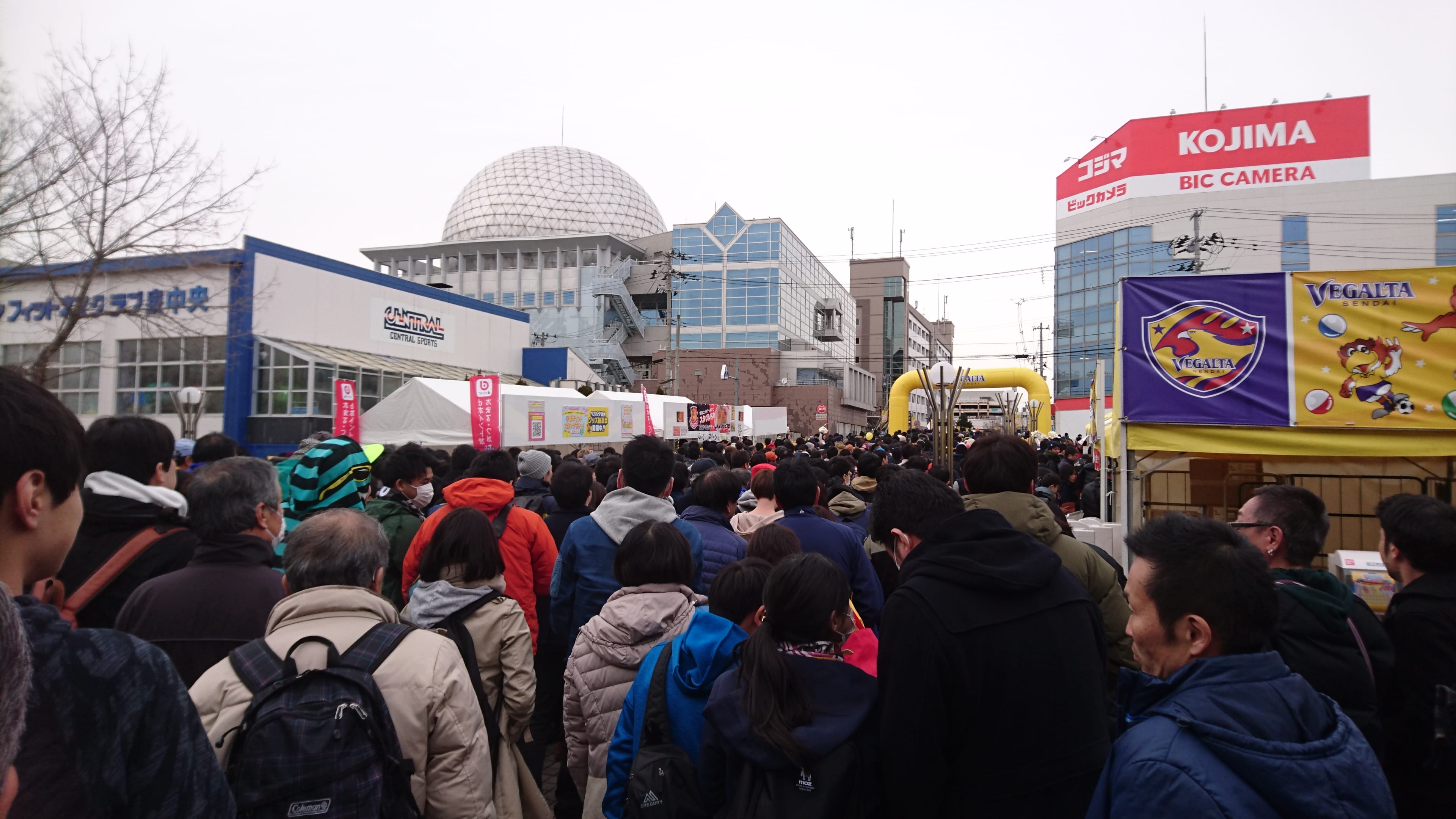 ただし試合終了後は渋滞を覚悟