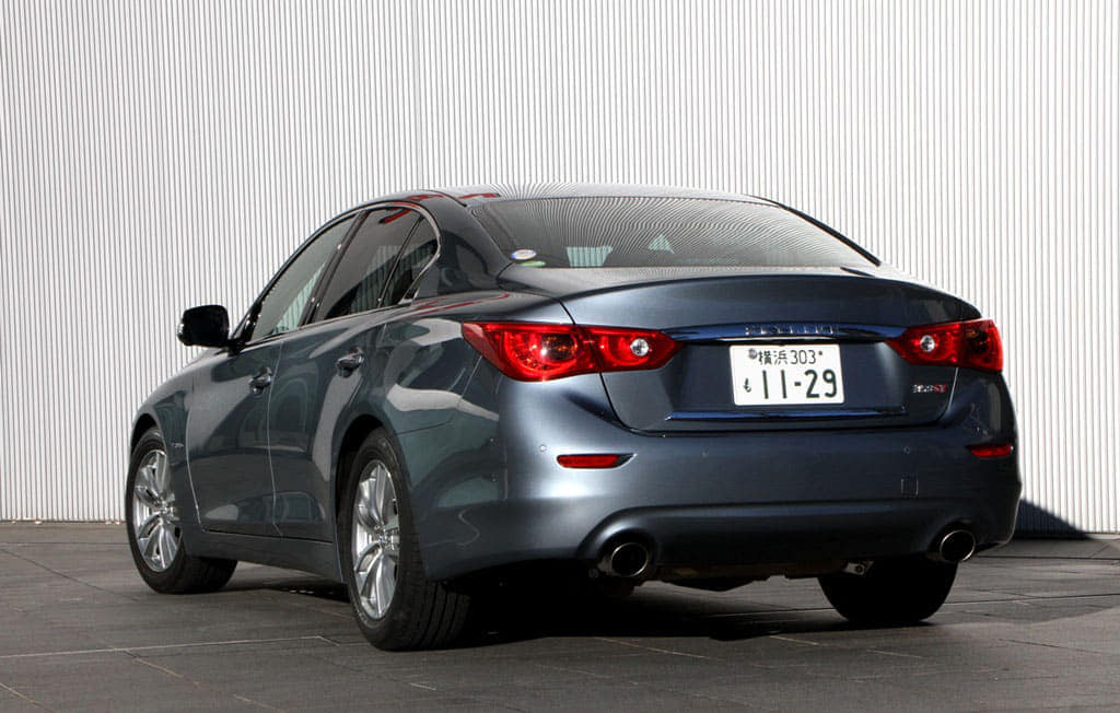 日産スカイラインハイブリッド新旧比較レビュー プロパイロット2 0搭載