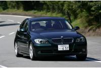 BMW330i