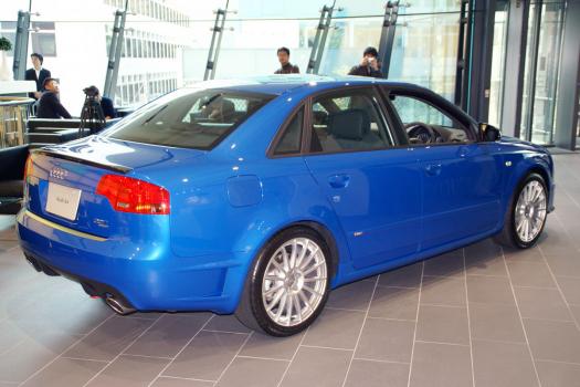 AUDI A4 DTM Limited リアビュー