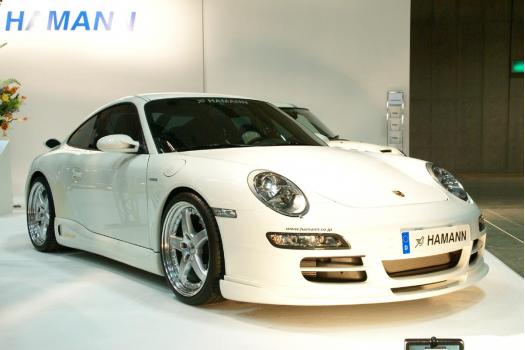 911(997) by ハーマン