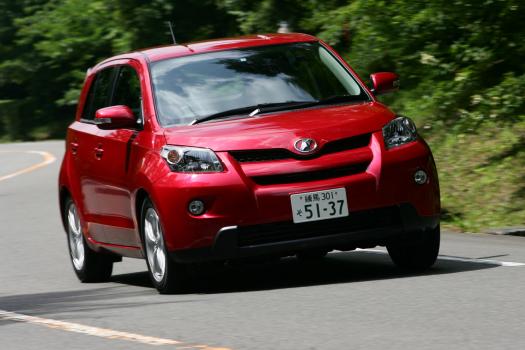 新型トヨタ イスト試乗レポート】一味違ったコンパクトカー「イスト 