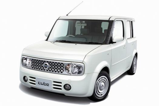 日産 キューブ に特別仕様車が登場 インテリアに日本の四季をデザインした キューブ 15m Art Room 発売