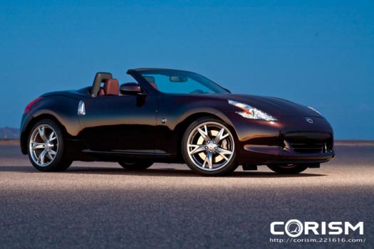 09ニューヨークショー 日産 新型 フェアレディzに待望のオープンデビュー 370z ロードスター 北米で初公開