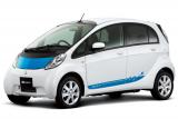 i-MiEV(アイ・ミーブ)[ボディカラー：ホワイトパール/オーシャンブルーメタリック(特別色)]