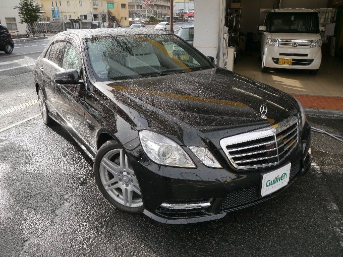 ☆☆☆　低走行　メルセデスベンツ　E250　入庫しました　☆☆☆01