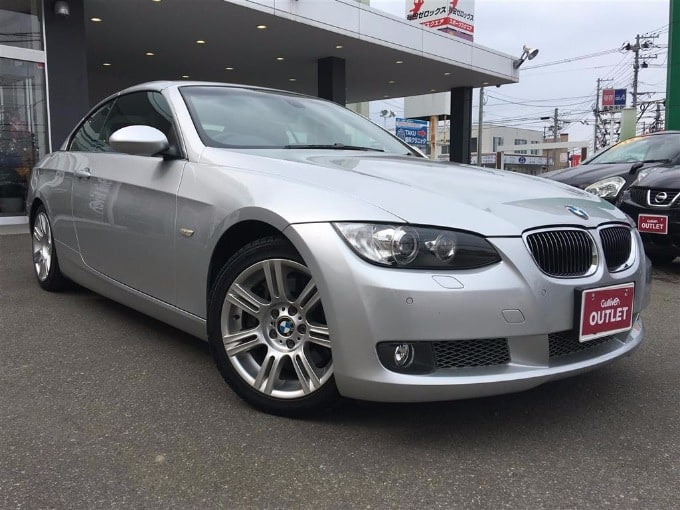 08 ＢＭＷ ３３５ｉ カブリオレ（ディーラー車）02