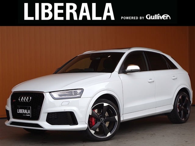 2014y Audi RS Q3 入荷しました01