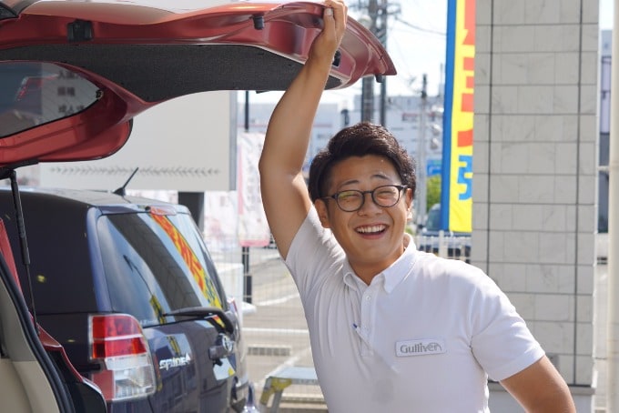 スタッフ紹介3人目01