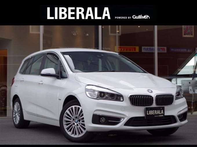 ☆新鮮在庫情報☆2015  BMW218iクランツアラー 7人乗り       浜松市　輸入車　販売  買取 01
